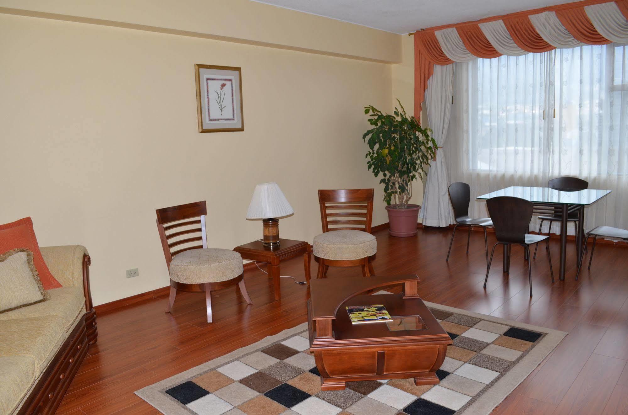 קיטו Hotel Tambo Real מראה חיצוני תמונה